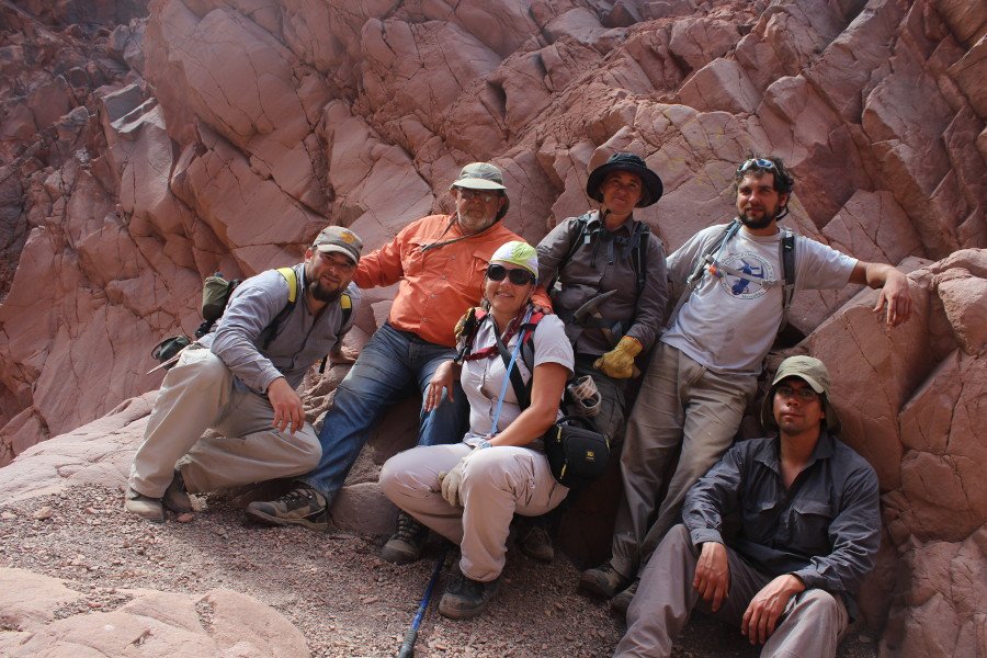 Seas in the Andes foothills: an extreme paleontological field-trip